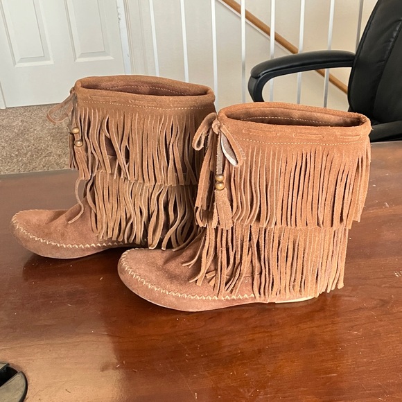 Mossimo Supply Co. Brown Fringe Moccasins - Picture 7 of 8